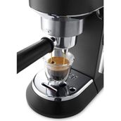 DeLonghi Dedica Manuel Espresso Makinesi Ec 685.BK 1000W Cam Hazne ile Americano İçecek Hazırlama