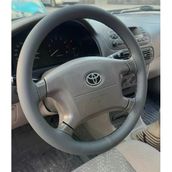 Dikişli Direksiyon Kılıfı Koyu Gri Deri Siyah Dikişli Toyota Corolla Terra Sol İçin