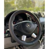 Dikişli Direksiyon Kılıfı Siyah Deri Kırmızı Dikişli Mercedes Sprinter Fotodaki Direksiyon İçin