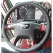 Dikişli Direksiyon Kılıfı Siyah Deri Noktalı Deri Kırmızı Dikişli Man Tga 410 İçin