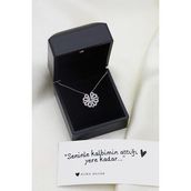 Elika Silver Kadın Işıklı Kutuda Aşk Model Mıknatıslı 925 Ayar Gümüş Siyah Kolye