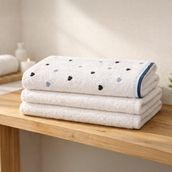 Evidea Soft 30x50 cm Ekru Siyah Kalp Nakışlı El Havlusu