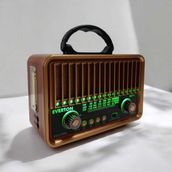 Feyza Design Çok Fonksiyonlu LED Fener, Bluetooth, Güneş Paneli, Radyo, Müzik Çalar - Ahşap - Ceviz