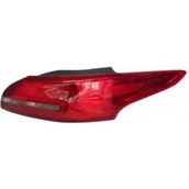 Ford Focus Sedan Dış Sağ 2014-2017 Arka Stop Lambası