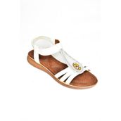 Fox Shoes S258013709 Beyaz Alçak Tabanlı Kadın Sandalet