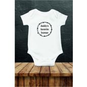 Genel Daddy's Favorite Human Baskılı Beyaz Bebek Body