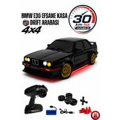 giffy Uzaktan Kumandalı BMW E30 Drift Arabası Retro Efsane Kasa 30 KM/H Sürat Yapabilen 4x4 Şarjlı Hız Ayarlı LED Işıklı 7 Farklı Renk 2 Farklı Mod