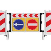İleri Trafik Katlanır 2360x1100 mm Uyarı Levhalı Bariyer