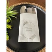 Kidspartim 12'li 40x40 cm Gümüş Yaldızlı Beyaz Çerçeveli Nişanımıza Hoşgeldiniz Cepli Peçete