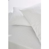 Komfort Home Beyaz Battal Boy Çizgili Pamuk Saten Çarşaf Seti