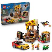 LEGO City 60496 Araçlarla Pizza Dağıtım Deneyimi 6+ Yaş 494 Parça
