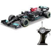 Maisto 1/24 Mercedes-AMG Petronas F1 W12 E Performance Kumandalı Araba