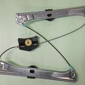 Mercedes S Class-W221 2006-2012 Sol Elektrikli Motorsuz Ön Cam Krikosu