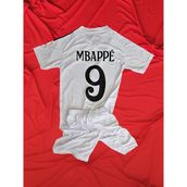 Modajur Mbappe 9 Real M. Beyaz Çocuk Alt Üst Şort Tişört Forma Takım