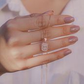 Mona Roza Baget Taşlı Rose Kaplama 925 Ayar Kadın Gümüş Kolye