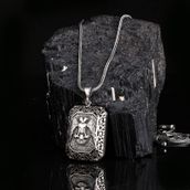 Mona Roza Çift Başlı Selçuklu Kartalı Motifli 925 Ayar Gümüş Kolye