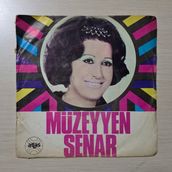 Müzeyyen Senar - Feraye - Bir Dost Bulamadım Gün Akşam Oldu - Uykuda Mısın Sevgili Yarim - 1973 - Dönem Baskı Plak - 45LIK - Kırkbeşlik