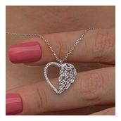 Nereze 925 Ayar Baget Taşlı Kalp Kadın Gümüş Kolye