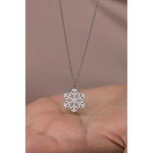 Nereze 925 Ayar Gümüş Rodyum Kaplama Zirkon Taşlı Kartanesi Kolye