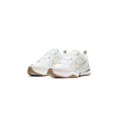 Nike 415445-103 Beyaz Air Monarch IV Erkek Antrenman Ayakkabısı