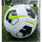 Nike Futbol Topu Unisex Futbol Topu CU8047-100-1-BEYAZ-Y. - Beyaz - Yeşil