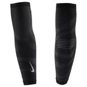 Nike N1003449-043 S-M Zoned Örme Kolluk