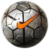 Nike SC2739-012 Saber Yapıştırma No:5 Futbol Topu