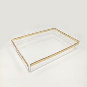 Özbience Şeffaf Pleksi Sunum Tepsisi, Gold Detaylı, 27.5 x 38 Cm, Söz ve Nişan Servisi - Altın - Seçenek 1