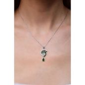 Papatya Silver 925 Ayar Gümüş Yeşim Taş Renkli Spiral Snail Tasarım Rodyum Kolye