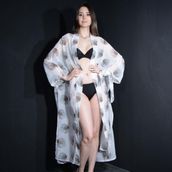 Paredora Tüy Desenli Beyaz Kimono Pareo