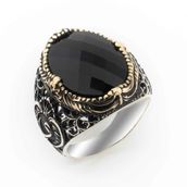 Pigado 925 Ayar Gümüş Siyah Zirkon Taşlı Vav Detaylı Yüzük