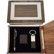 Pilelistore Özel Ahşap Kutulu Siyah Anahtarlık Kalem ve Çakmak Set