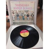 Plakperest Cem Karaca ve Dervişan – Yoksulluk Kader Olamaz - 1977 Türkiye Basım Lp Albüm Plak