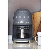 Smeg 50'S Style Retro Barut Gri Filtre Kahve Makinesi 4 Fincan Kapasitesi ile Otomatik Zamanlayıcı DCF02GREU