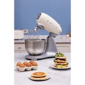Smeg SMF04CREU Krem Hamur Yoğurma Makinesi