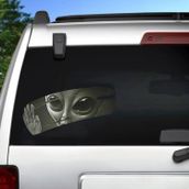 Sticker Usta, Camdan Bakan Uzaylı - Araba Oto Cam Motosiklet - 03002 Renkli 30x15 Cm 80 x 40 cmDizayn9852976f-641-80x40