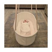 Svava Oval Beşik Demir Malzemeden Yapılmış 7 kg Ağırlığında Tekerleksiz Ergonomik Yapı - Beyaz