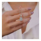 Takıhan Büyük Baget Taşlı 925 Ayar Gümüş Kadın Kolye