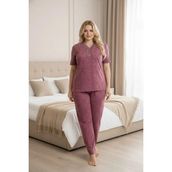 Temporium Kadın Büyük Beden Desenli Yakası Dantelli Düğmeli Kısa Kollu Bambu Pijama Takımı - 4XL - Mürdüm - Ekru