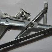 Toyota RAV4 2001-2004 Sol Elektrikli Motorsuz Ön Cam Krikosu