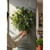 Yapay Çiçek Kapı Süsü Yeşil Okaliptus 50Cm Yılbaşı Kapı Çelengi Vitrin
