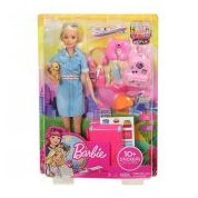 Barbie Seyahatte Bebeği ve Aksesuarları