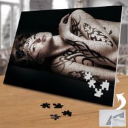 02067 Yatan Dövmeli Kadın 240 Parça Puzzle Yapboz