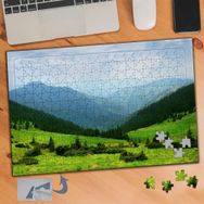 097 Yeşil Ağaçlı Dağ Manzarası 240 Parça Puzzle Yapboz Tablo