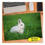 101914401 Bahçede Sevimli Beyaz Tavşan 240 Parça Puzzle Yapboz