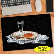 106191009 Siyah Zeminde Kırmızı Havyar 240 Parça Puzzle Yapboz