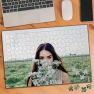 1149643 Kırlardaki Kız 240 Parça Puzzle Yapboz