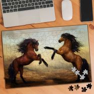 2904536 Şaha Kalkan İki At Kavuşma 240 Parça Puzzle Yapboz
