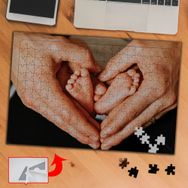 323 Kalp Şekli Oluşturan Aile 240 Parça Puzzle Yapboz Tablo