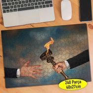 4121313 Başarıya Giden Yol Yanan Meşale 240 Parça Puzzle Yapboz